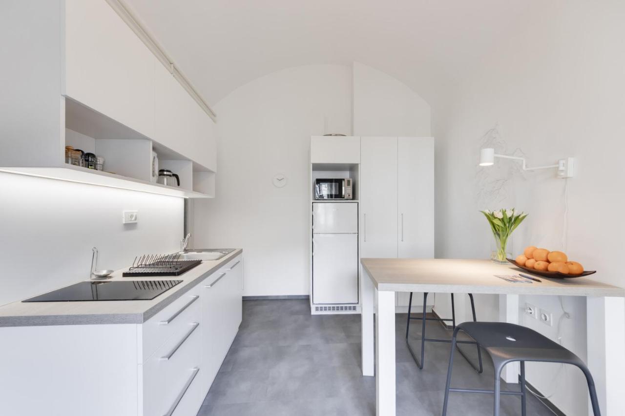 City Center Apartment With Parking Ljubljana Bagian luar foto